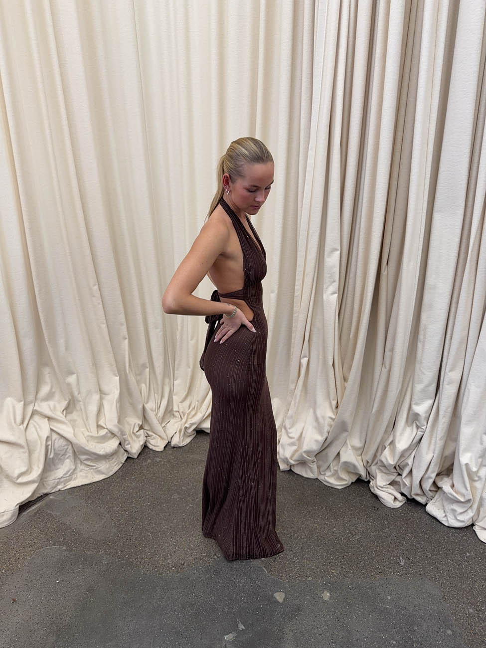 Sotina dress with glitter - Brown