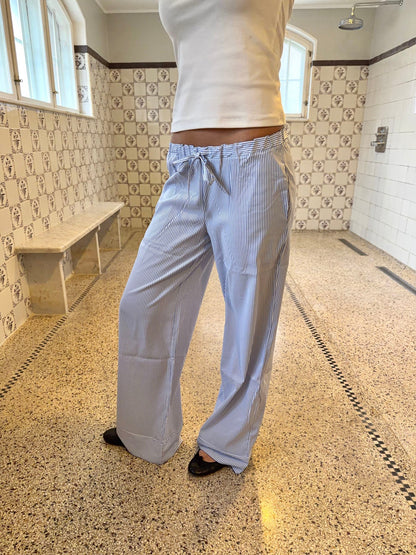 Adina low waisted pants with stripes - Blue